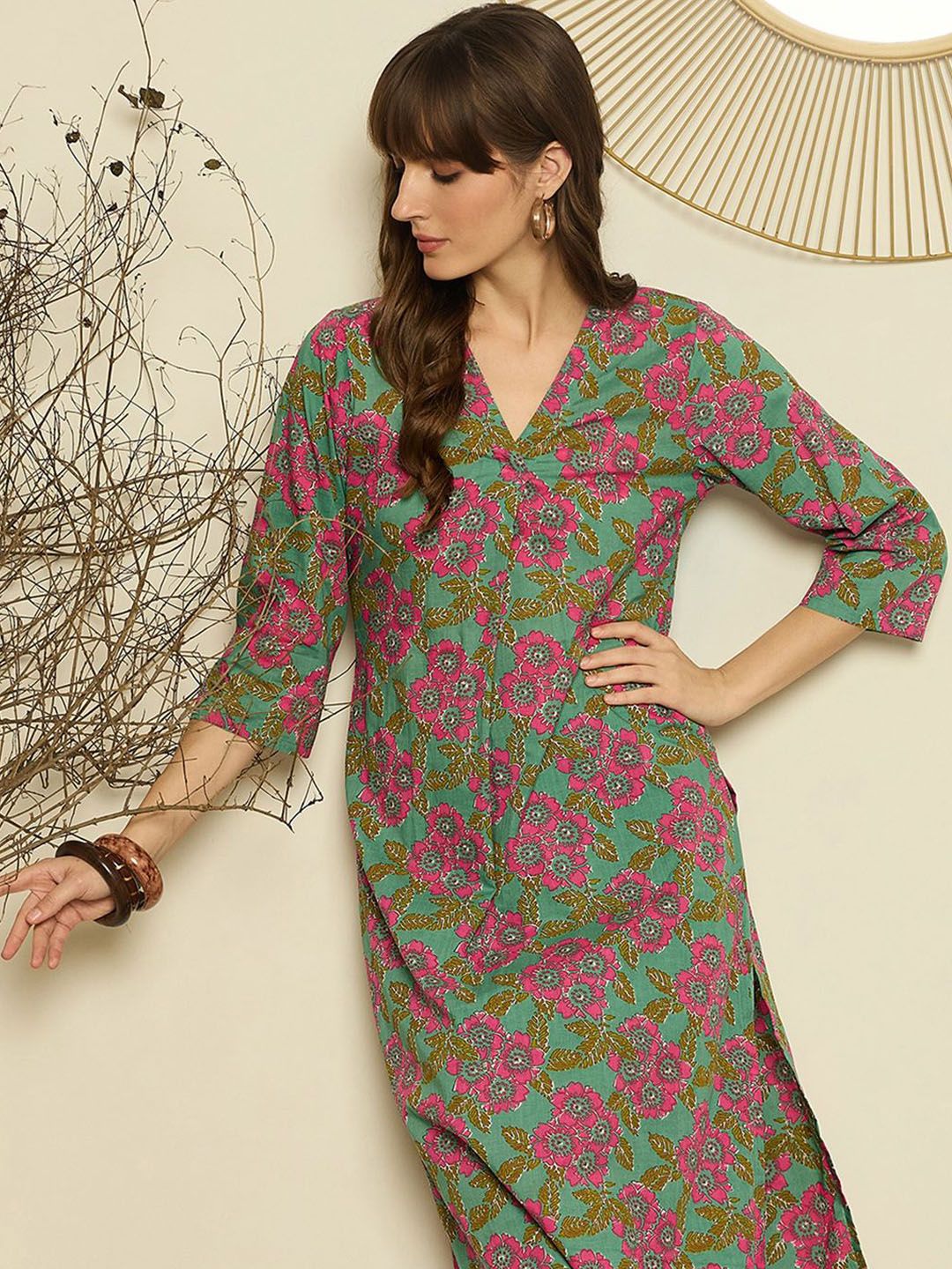 Dhiyona IE Women Printed V-Neck Cotton Top and Trousers Co-Ords