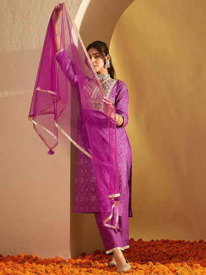 Bandhani Embroidered Sequinned Pure Cotton Straight Kurta With Trousers & Dupatta