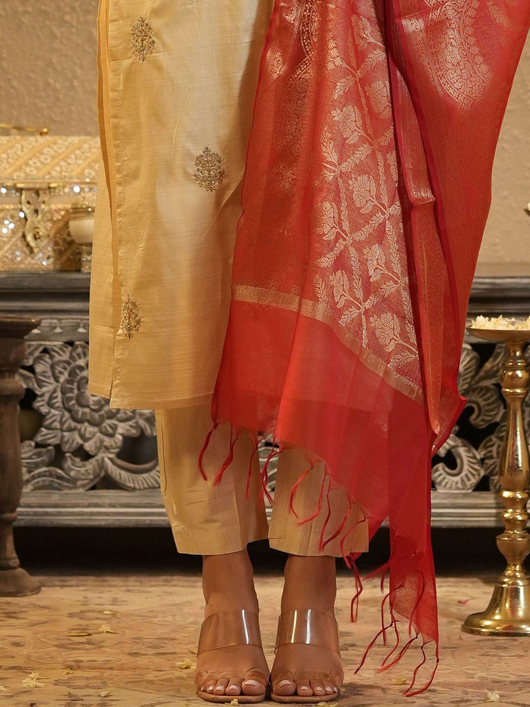 Women Ethnic Motifs Embroidered Kurta with Trousers & Dupatta