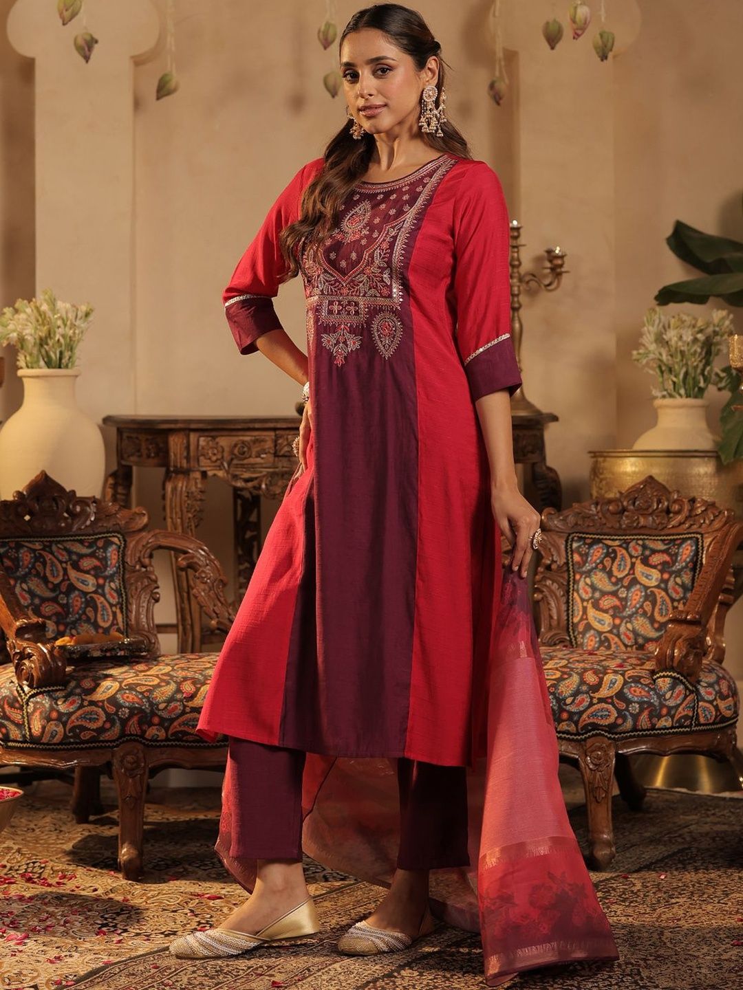 Women Solid Kurta with Trousers & Dupatta