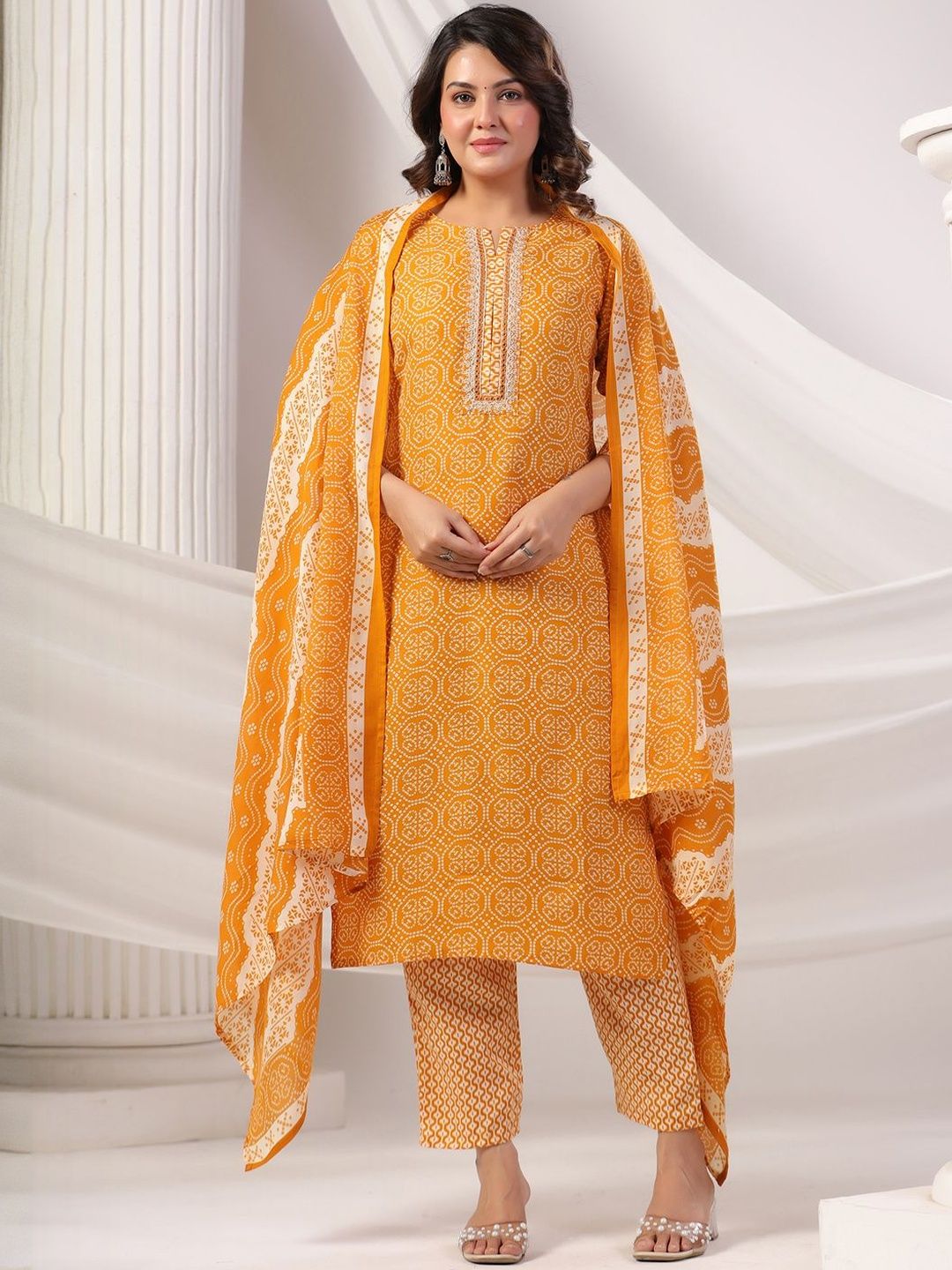 Women Ethnic Motifs Printed Cotton Kurta with Trousers & Dupatta