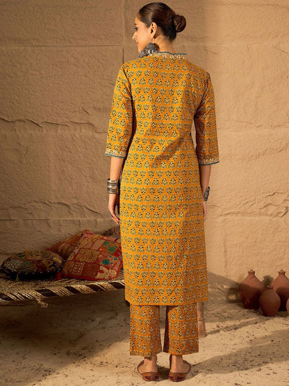 Dhiyona IE Women's Women Printed Straight Kurta Trousers set
