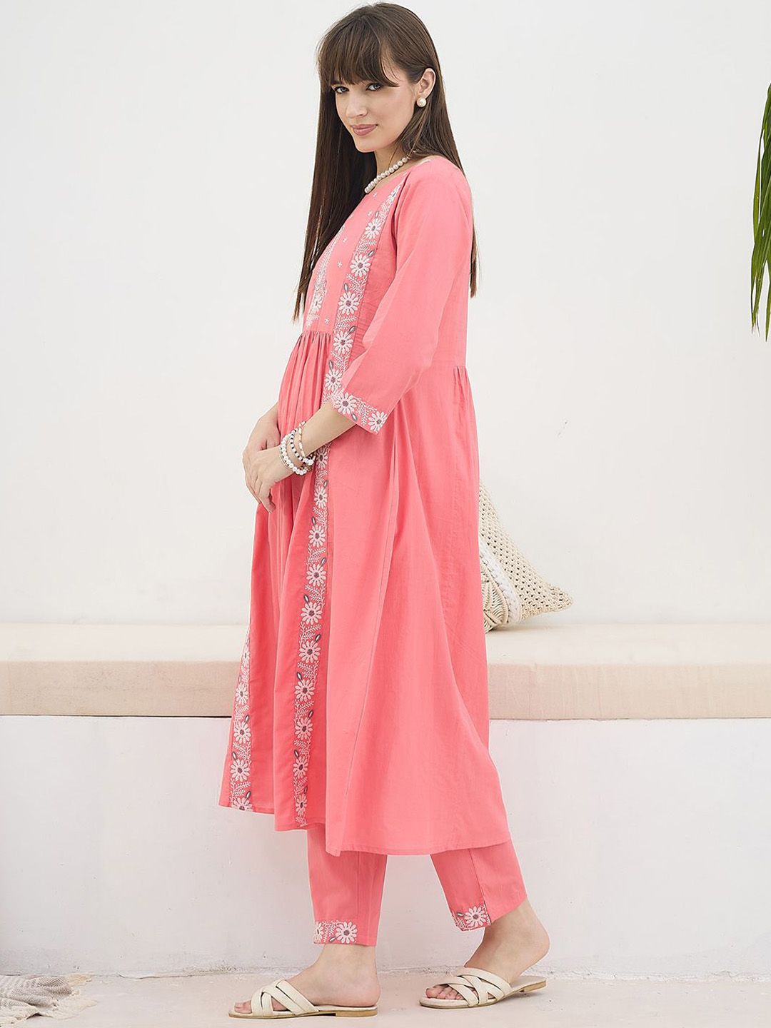 Dhiyona IE Floral Embroidered Pure Cotton Round Neck Tunic With Trousers