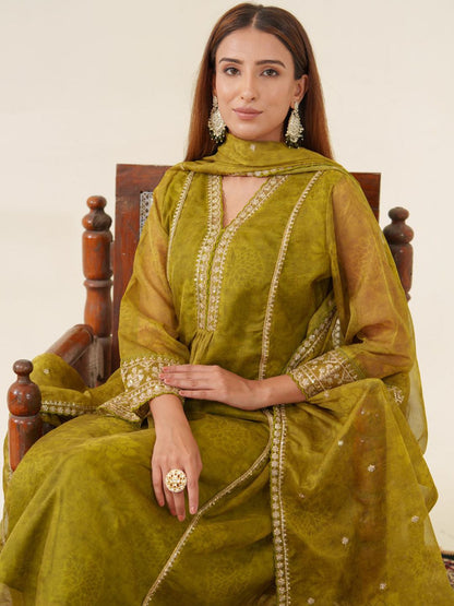 Dhiyona PD Women Ethnic Motif Woven Design Sequinned Straight Kurta With Trouser & Dupatta
