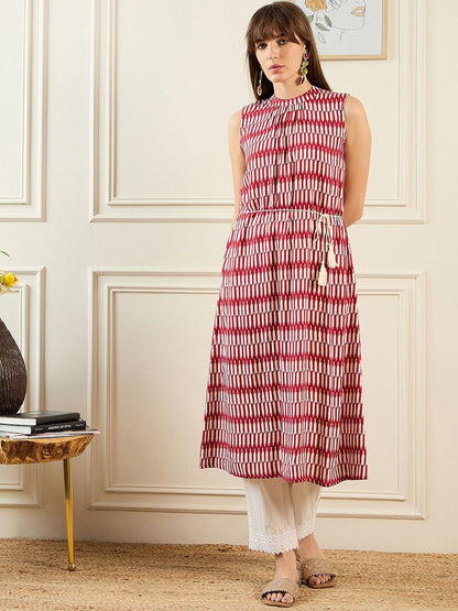 Dhiyona IE Geometric Printed Round Neck A-Line Kurta
