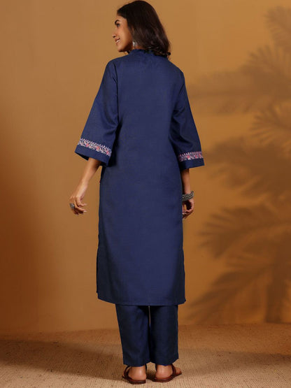 Dhiyona VA Women'sEmbroidered Straight Thread Work Kurta With Trousers