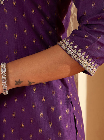 Ethnic Motifs Printed Straight Sequinned Kurta with Trousers & Dupatta