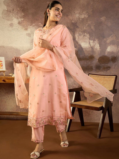 Women Floral Embroidered Kurta with Trousers & Dupatta