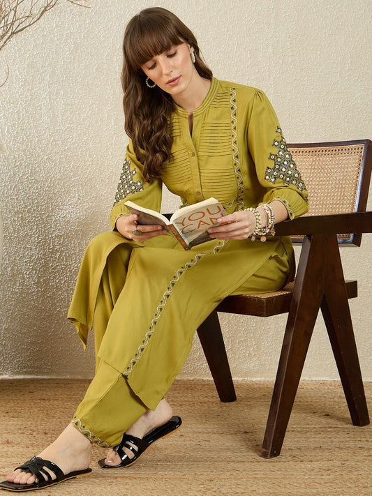 Ethnic Motifs Embroidered Thread Work Straight Kurta With Palazzos
