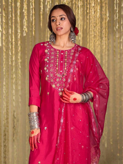 Women Ethnic Motifs Embroidered Regular Thread Work Kurta with Trousers & With Dupatta