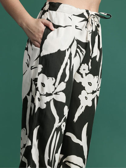 Dhiyona IE Floral Printed Three-Quarter Sleeves Tunic With Trouser