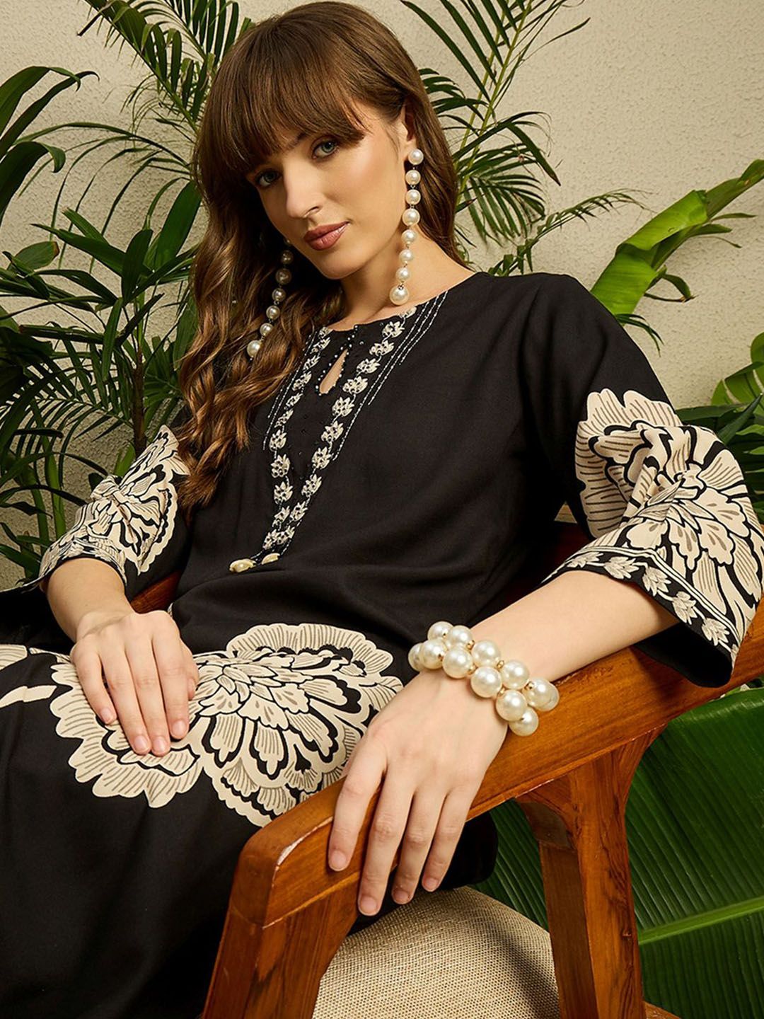 Dhiyona IE Printed Round Neck Top With Trousers Co-Ords