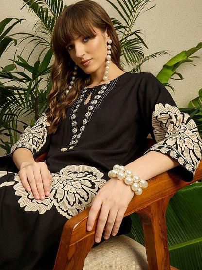 Dhiyona IE Printed Round Neck Top With Trousers Co-Ords