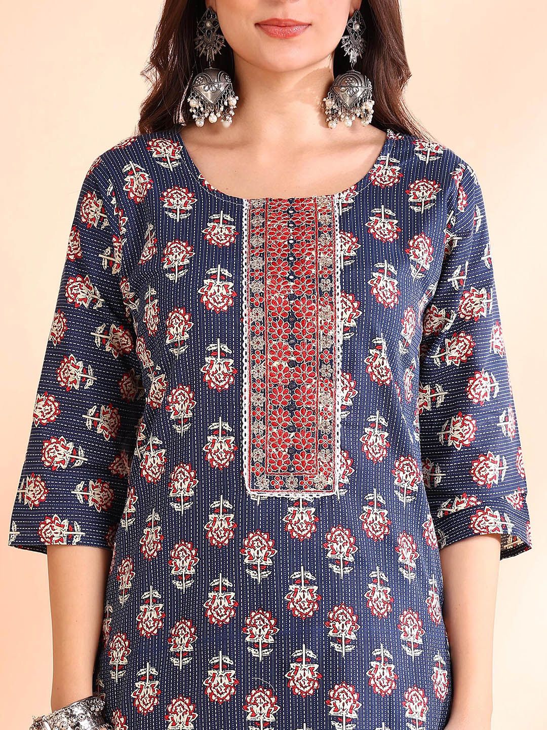 Dhiyona OD  Printed Thread Work Pure Cotton Kurta With Trousers & Dupatta