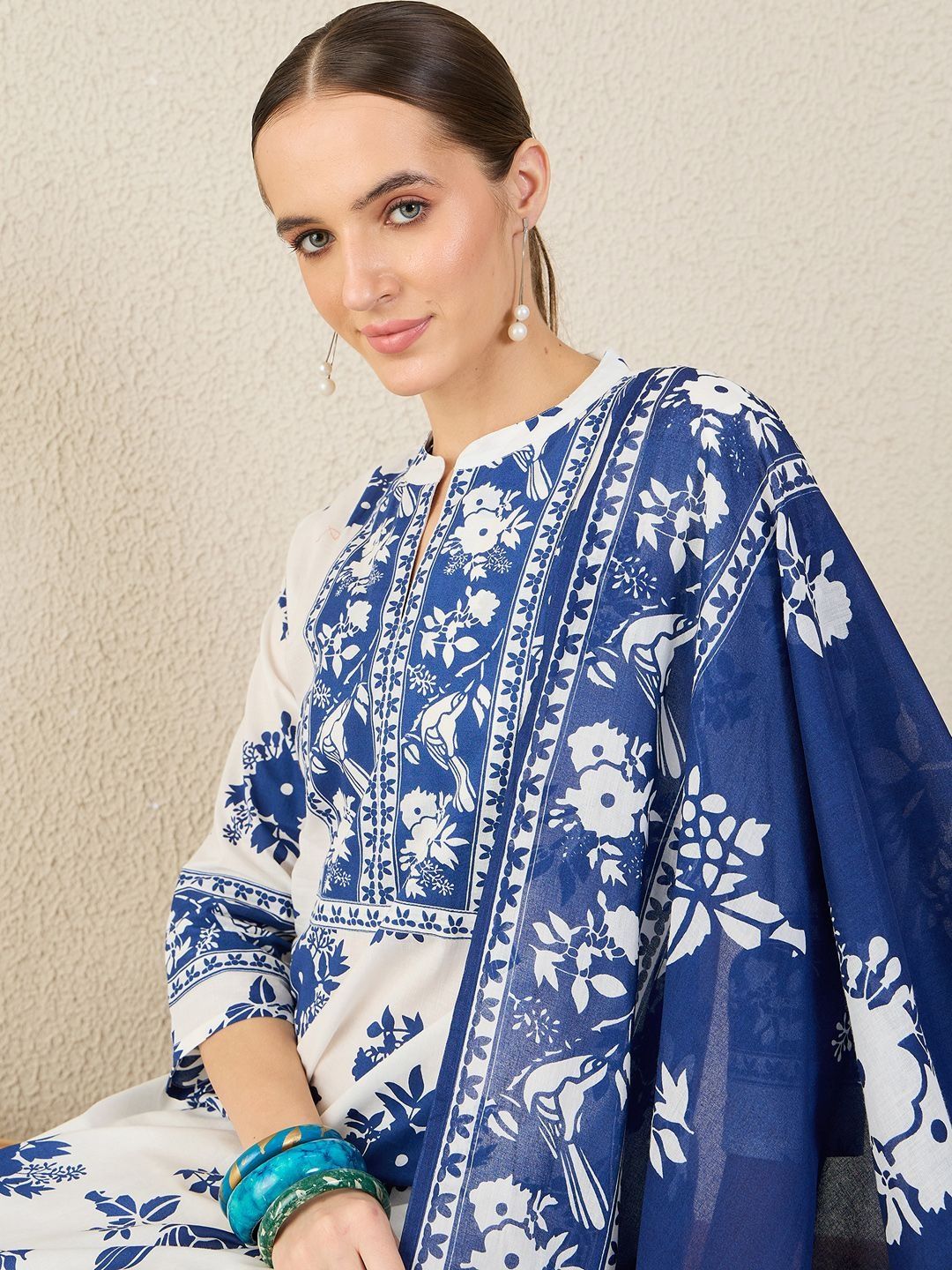 Women Floral Printed Cotton Kurta with Trousers & Dupatta