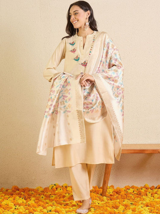 Women Ethnic Motifs Embroidered Regular Thread Work Kurta with Trousers & With Dupatta