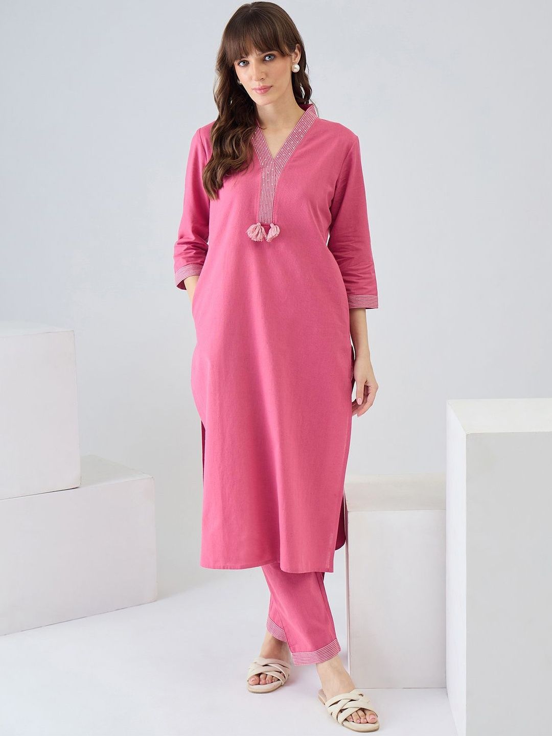 Women Dyed Regular Thread Work Kurta with Trousers