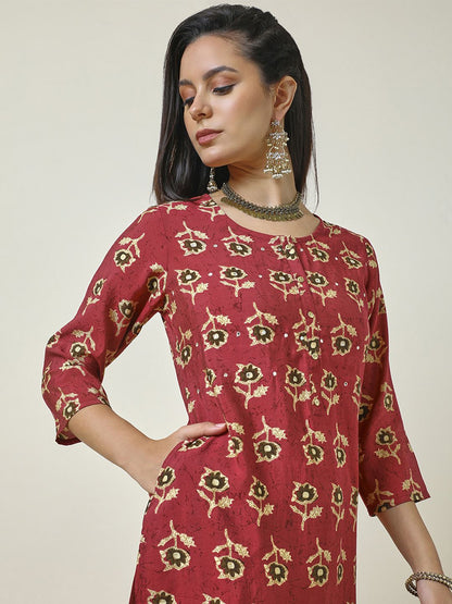 Dhiyona SO Women's Red Floral Embroidered Round Neck Straight Mirror Work Kurta With Palazzos