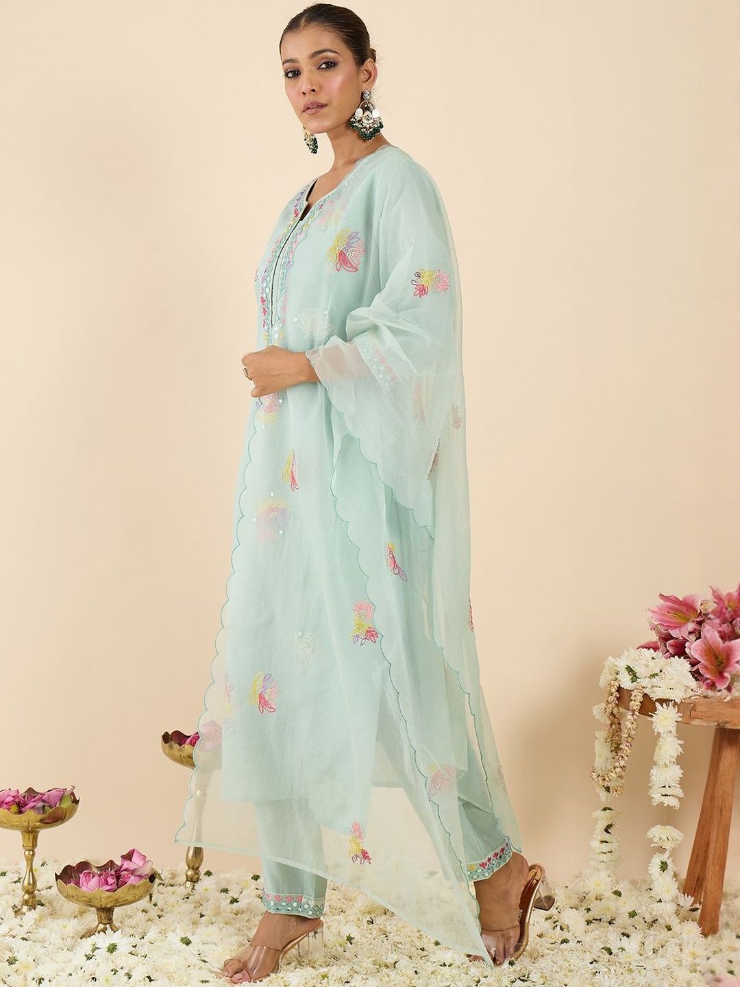 Women Floral Embroidered Regular Mirror Work Kurta with Trousers & With Dupatta