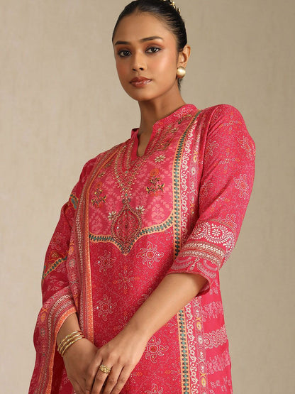 Dhiyona SO Women's Floral Printed Mandarin Collar Sequinned Straight Kurta With Trousers And Dupatta