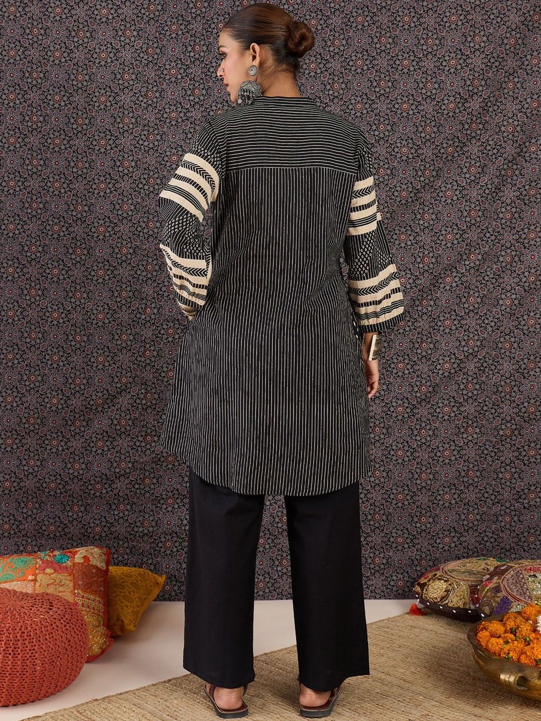 Women Printed Regular Pure Cotton Kurta with Trousers