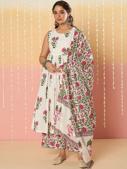 Women Floral Printed Regular Pure Cotton Kurta with Palazzos & With Dupatta