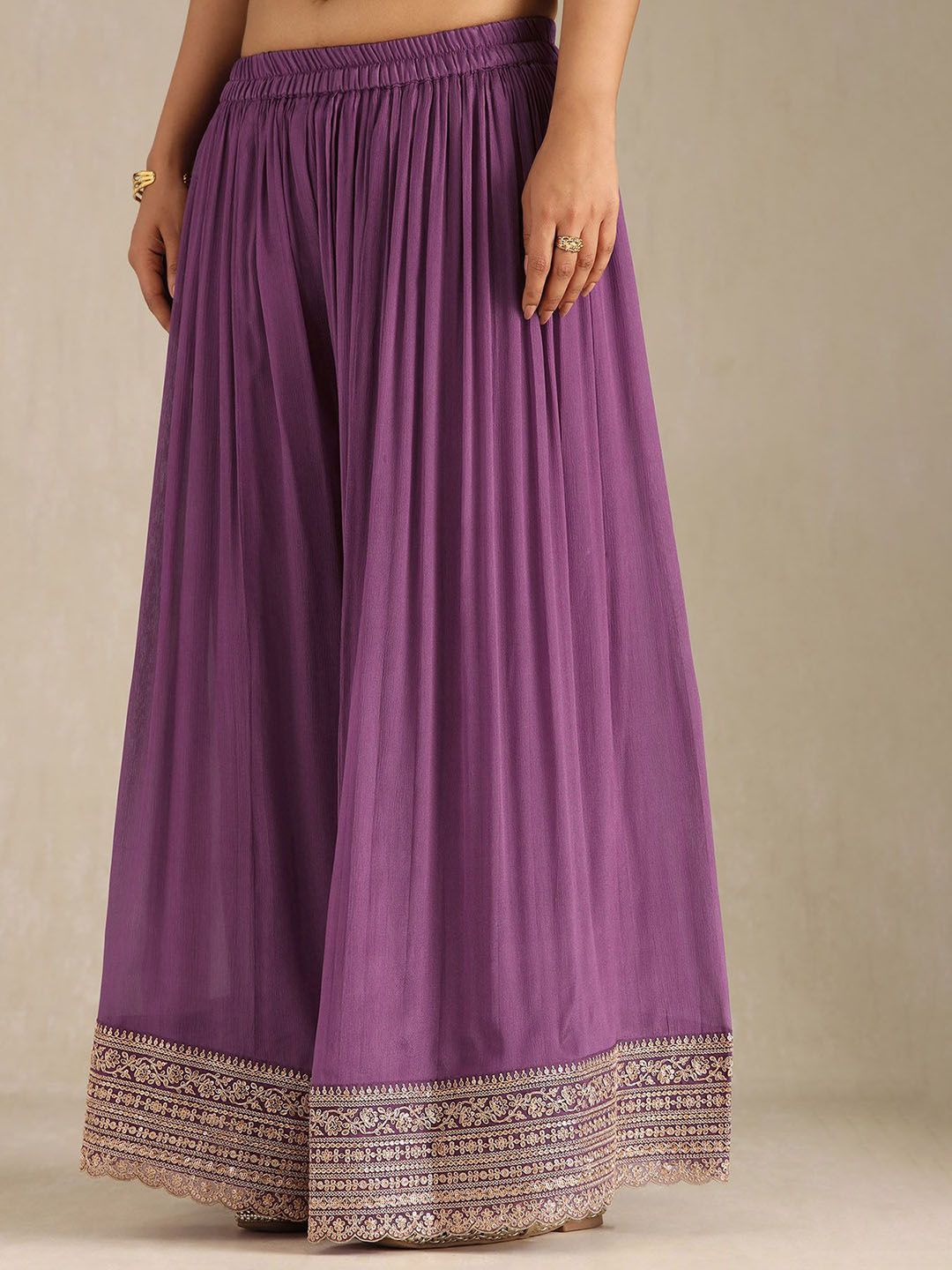 Dhiyona SO Women's Women Floral Regular Zardozi Kurta with Palazzos & Dupatta