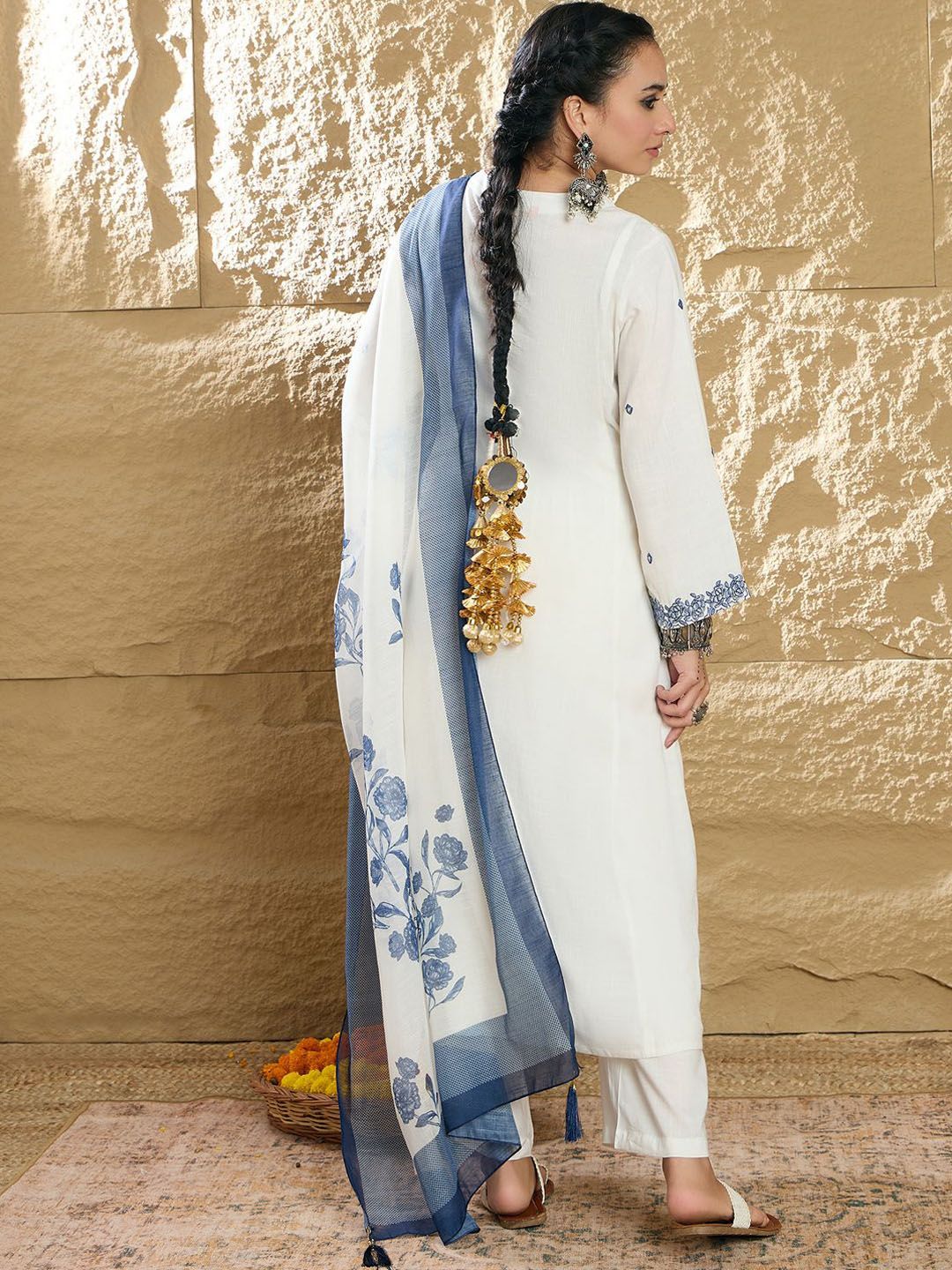 Dhiyona IE Women Floral Embroidered Pure Cotton Kurta with Trousers & Dupatta