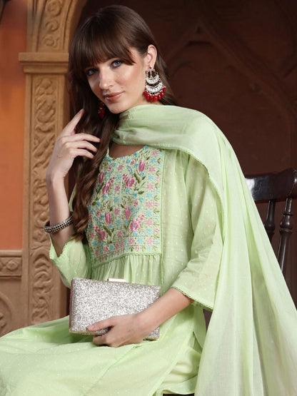 Women Floral Embroidered Empire Thread Work Pure Cotton Kurta with Trousers & With Dupatta
