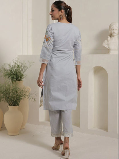 Women Floral Embroidered Regular Thread Work Pure Cotton Kurta with Trousers & With Dupatta