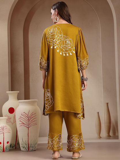 Dhiyona SN Women's Floral Printed V-Neck A-Line Kurta With Palazzos