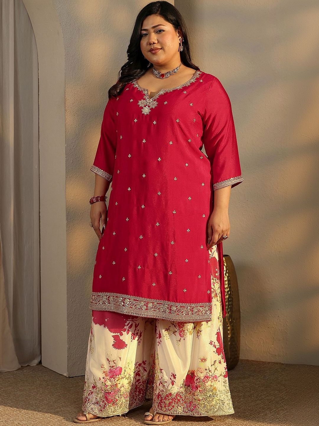 Dhiyona Women's Plus Size Floral Embroidered Kurta with Palazzos & With Dupatta