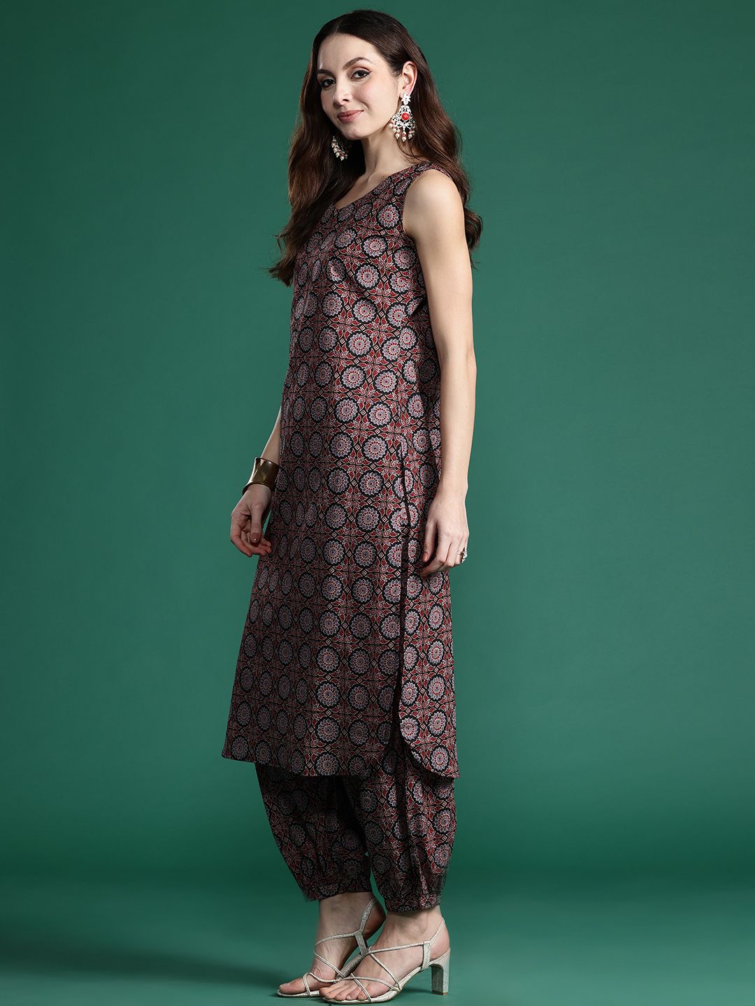 Dhiyona IE Ajrakh Printed Regular Pure Cotton Kurta with Salwar
