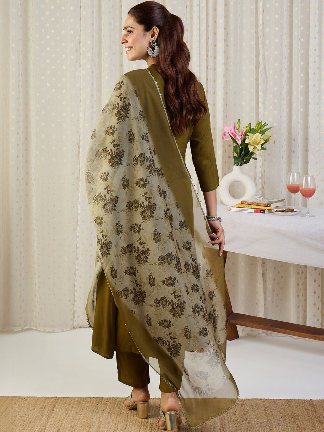 Ethnic Motifs Band Collar Thread Work Kurta With Trousers & Dupatta