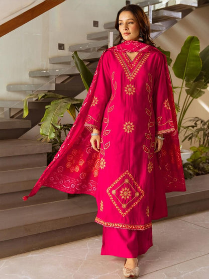Women Bandhani Embroidered Kurta with Palazzos & Dupatta