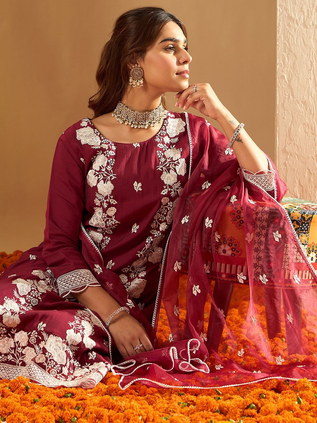 Floral Embroidered Straight Thread Work Kurta with Trousers & Dupatta