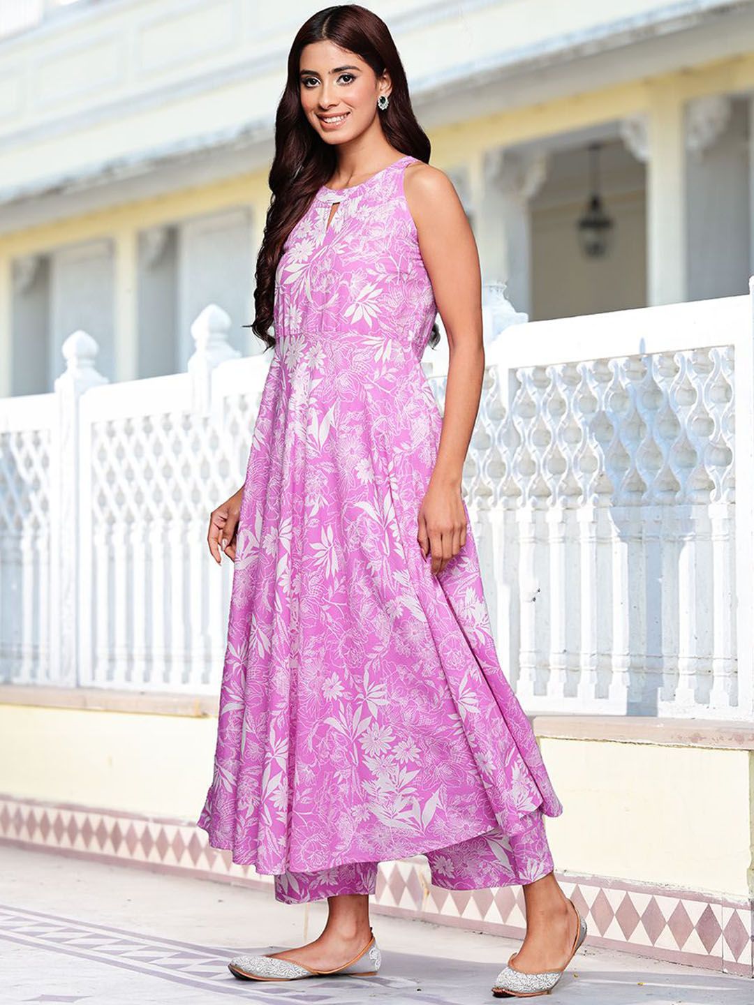 Dhiyona VA Women's Floral Printed Empire Pure Cotton Kurta with Trousers