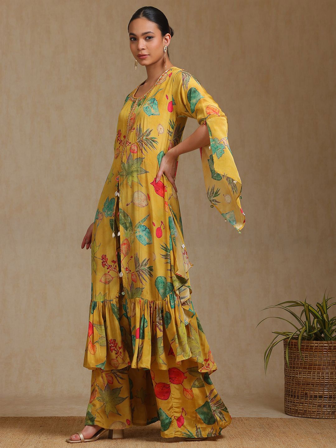 Dhiyona SO Women's Floral Printed Beads And Stones A-Line Kurta With Palazzos