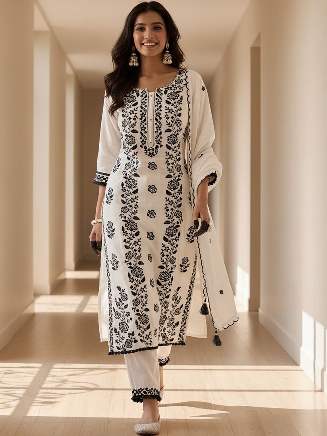Dhiyona IE Ethnic Motifs Embroidered Regular Thread Work Kurta With Trousers & Dupatta