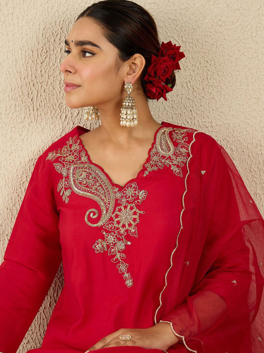 Paisley Embroidered Sequinned Liva Straight Kurta With Trousers & Dupatta