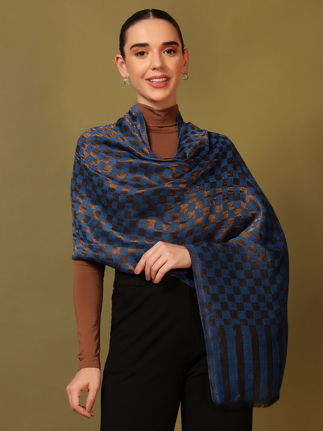 Dhiyona PA Checked Woven Design Woolen Reversible Shawl