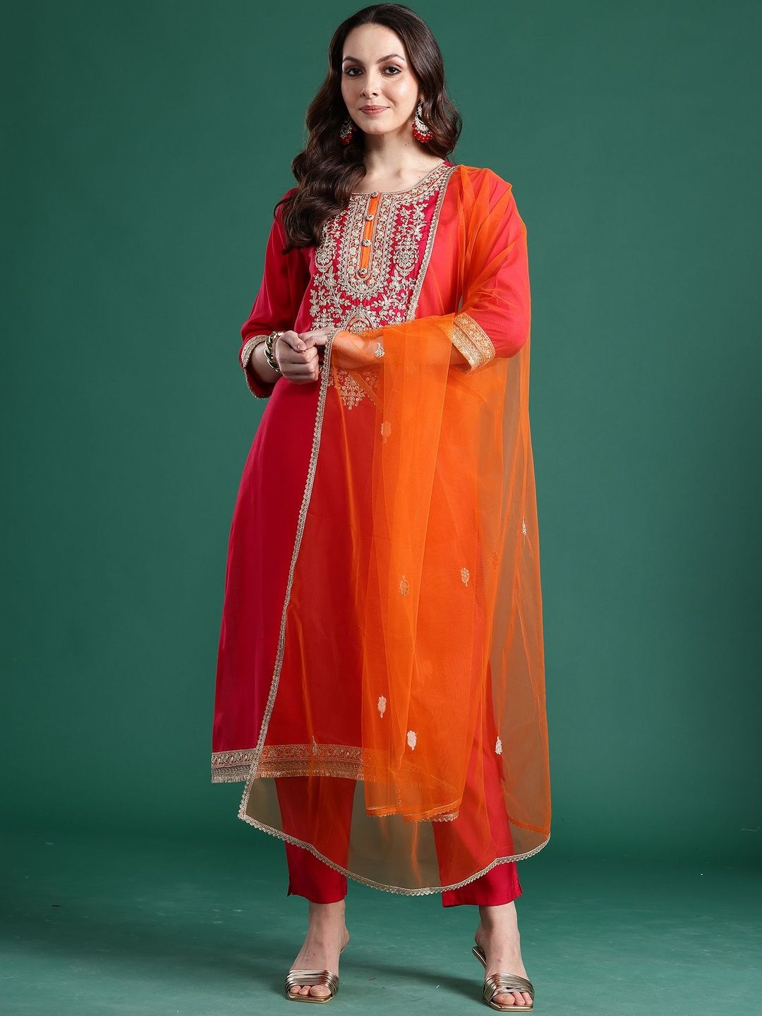 Dhiyona IE Ethnic Motifs Embroidered Zari Regular Kurta With Trouser And Dupatta