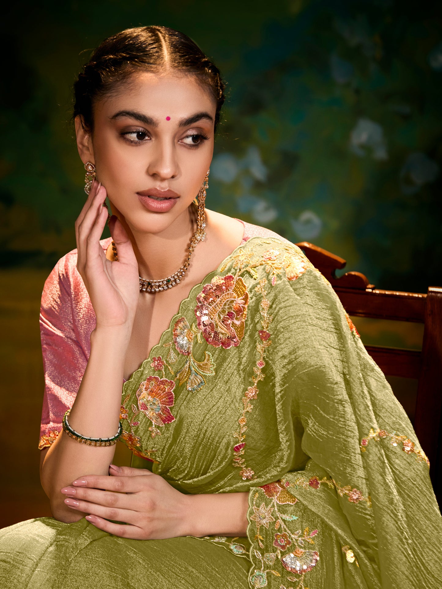 Dhiyona KM Women Olive Green Pure Silk Saree