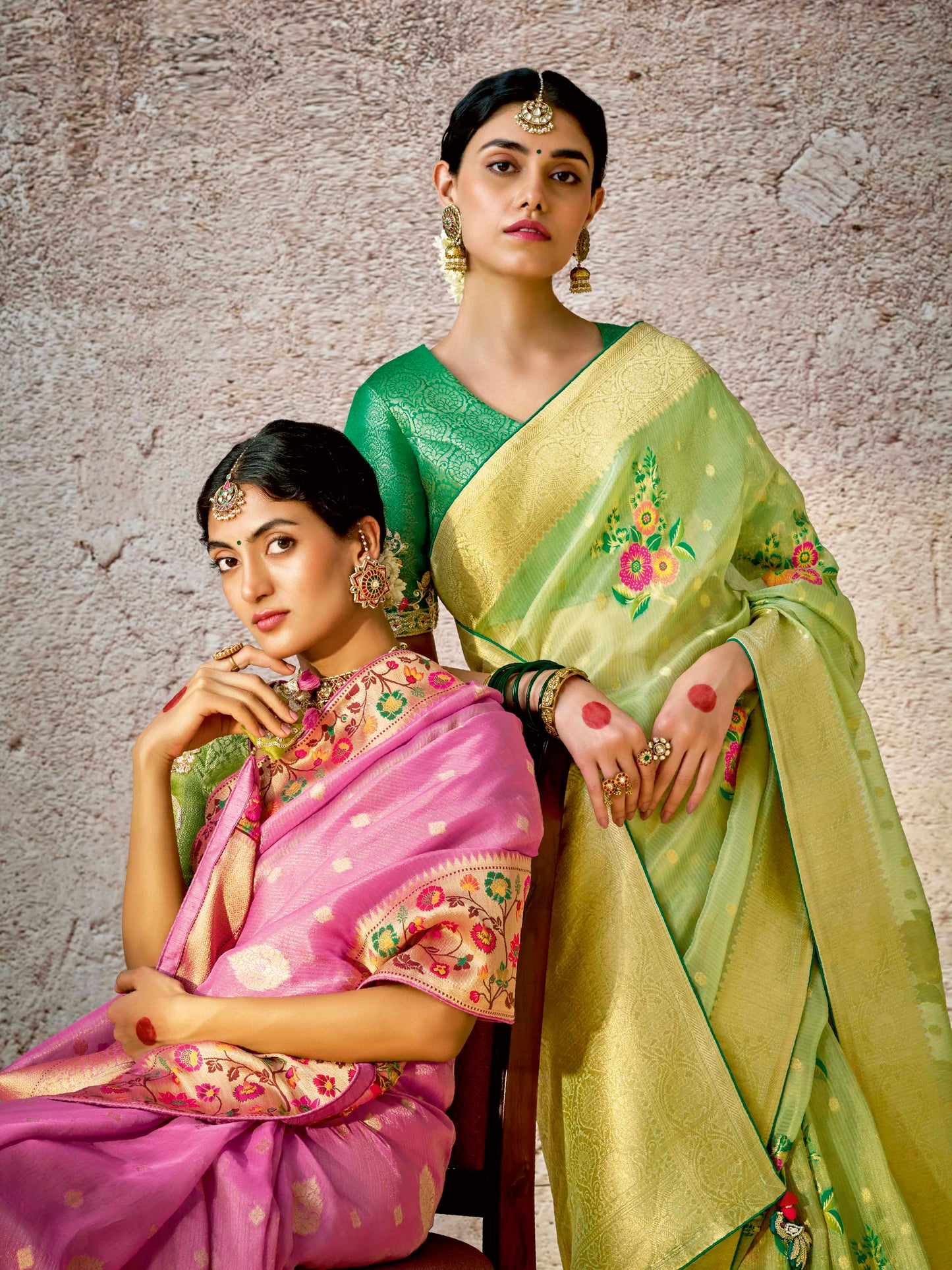 Dhiyona KM Women Graceful Pink Banarasi Silk Saree With Contrast Green Designer Blouse