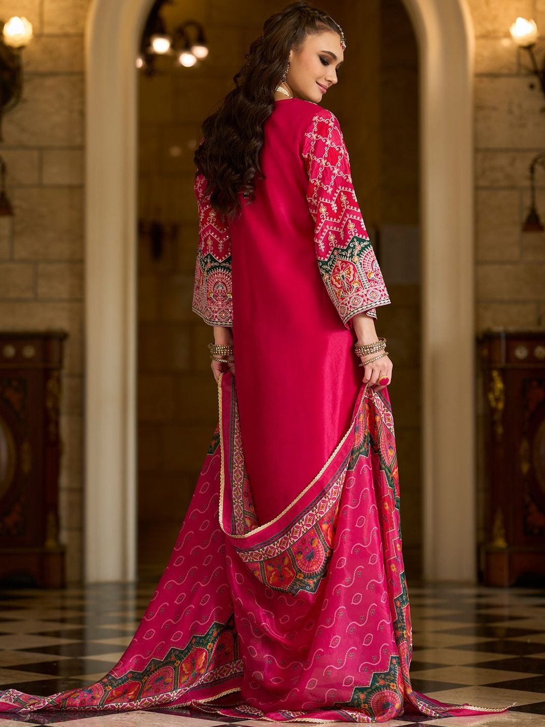 Women Ethnic Motifs Embroidered Regular Thread Work Kurta & Trousers With Dupatta