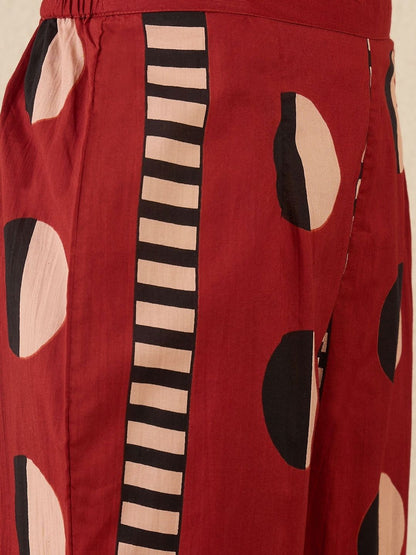 Geometric Printed Regular Pure Cotton Kurta With Trouser