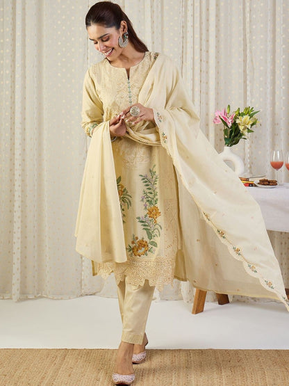 Embroidered Notch Neck Thread Work Pure Cotton Kurta With Trousers & Dupatta