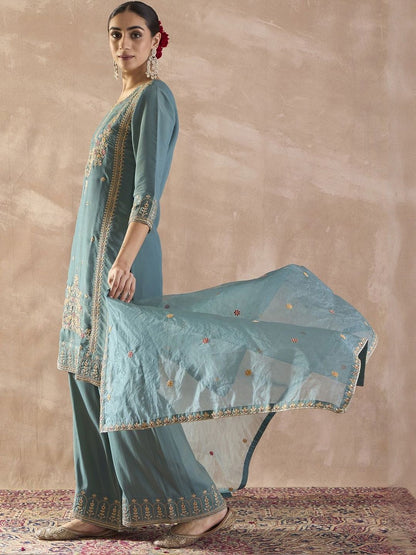 Floral Embroidered Round Neck Thread Work Kurta With Palazzos & Dupatta