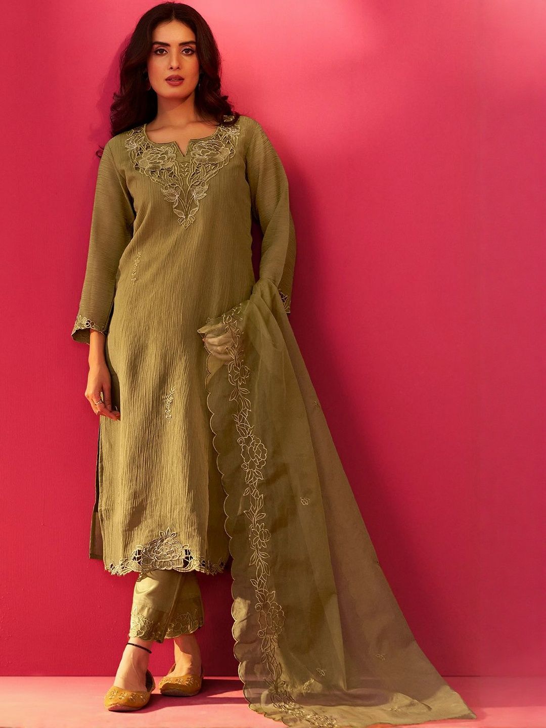 Women Ethnic Motifs Embroidered Kurta with Trousers & Dupatta
