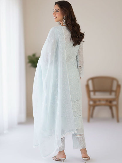 Ethnic Motifs Embroidered Chikankari Pure Cotton Kurta With Trousers & Dupatta